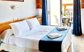 Hotel Alaska